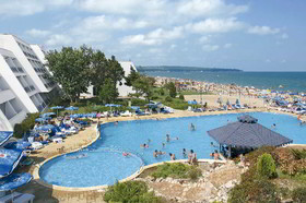 AluaSun Helios Beach