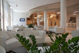 Ensana Aquahouse Hotel