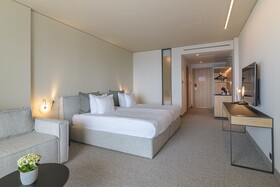 Ensana Aquahouse Hotel