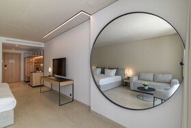 Ensana Aquahouse Hotel