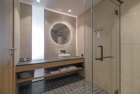 Ensana Aquahouse Hotel