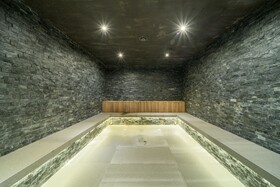 Ensana Aquahouse Hotel
