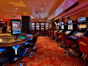 Casino & Hotel Efbet