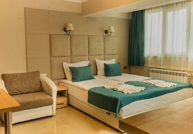 Vemara City  Hotel
