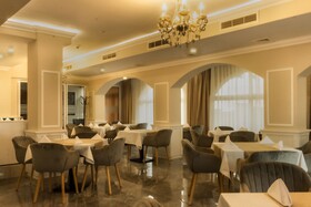 Vemara City  Hotel