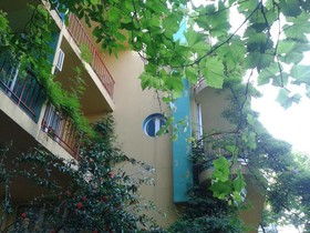 The Colourful Mansion Hotel