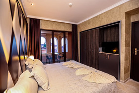 Villas Elenite Premium