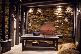 Royal Castle Design & Spa