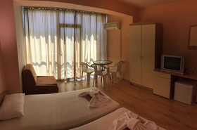 Hotel Hawaii Lozenets Beach Resort