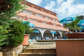 Lozenets Resort Hotel
