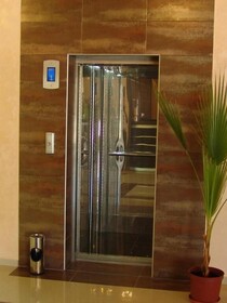 Hotel Iris