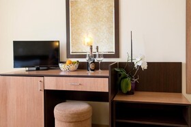 Hotel Iris