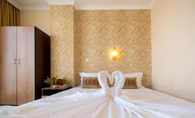 Hotel Iris