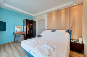 Marty's Beachfront Smart Homes