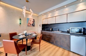 Marty's Beachfront Smart Homes