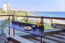Marty's Beachfront Smart Homes