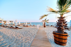 Marty's Beachfront Smart Homes