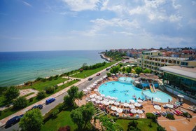 Perla Beach Luxury