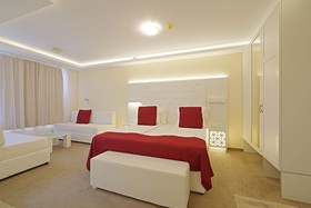 Perla Beach Luxury