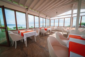 Perla Beach Luxury