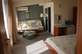 Mirana Family Hotel