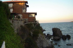 Tabanov Beach Hotel