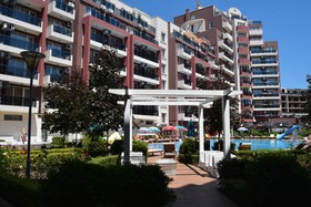 Admiral Plaza Apartments