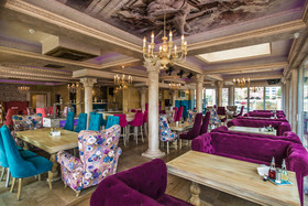 Hotel Avenue Deluxe