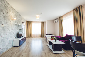 Hotel Avenue Deluxe