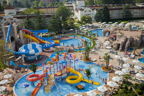 DIT Evrika Beach Club Hotel