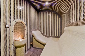 Galeon Residence and Spa