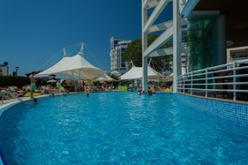 Effect Grand Victoria Hotel