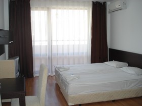 Happy Aparthotel & Spa