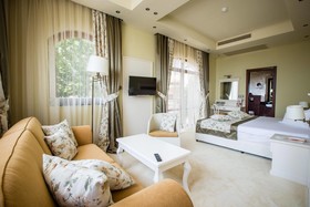 Helena VIP Villas and Apartments