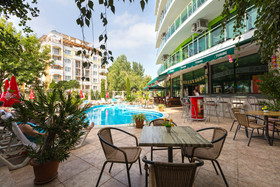 Hotel L&B