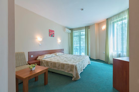 Hotel L&B