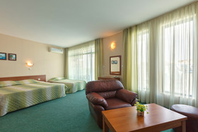 Hotel L&B