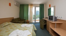 Sunny Day Club Hotel