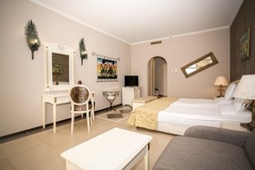 Imperial Palace Hotel & Spa