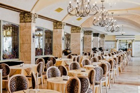 Imperial Palace Hotel & Spa