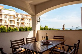 Casa Real Resort