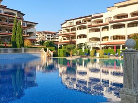 Casa Real Resort