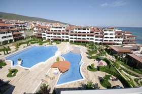 Casa Real Resort