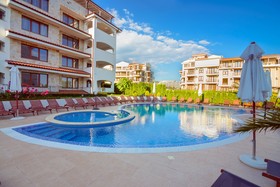 Casa Real Resort