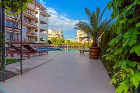 Casa Real Resort