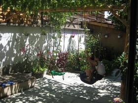 Aseva House Family Hotel