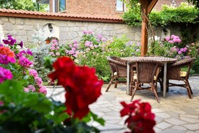Lina Guest house