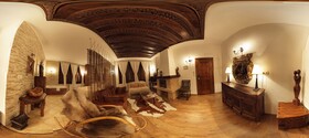 Momini Dvori