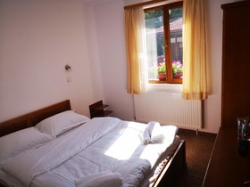 Todeva House