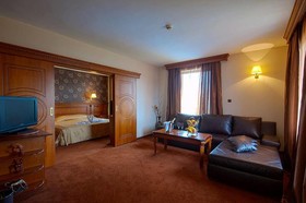 Hotel Ezeretz
